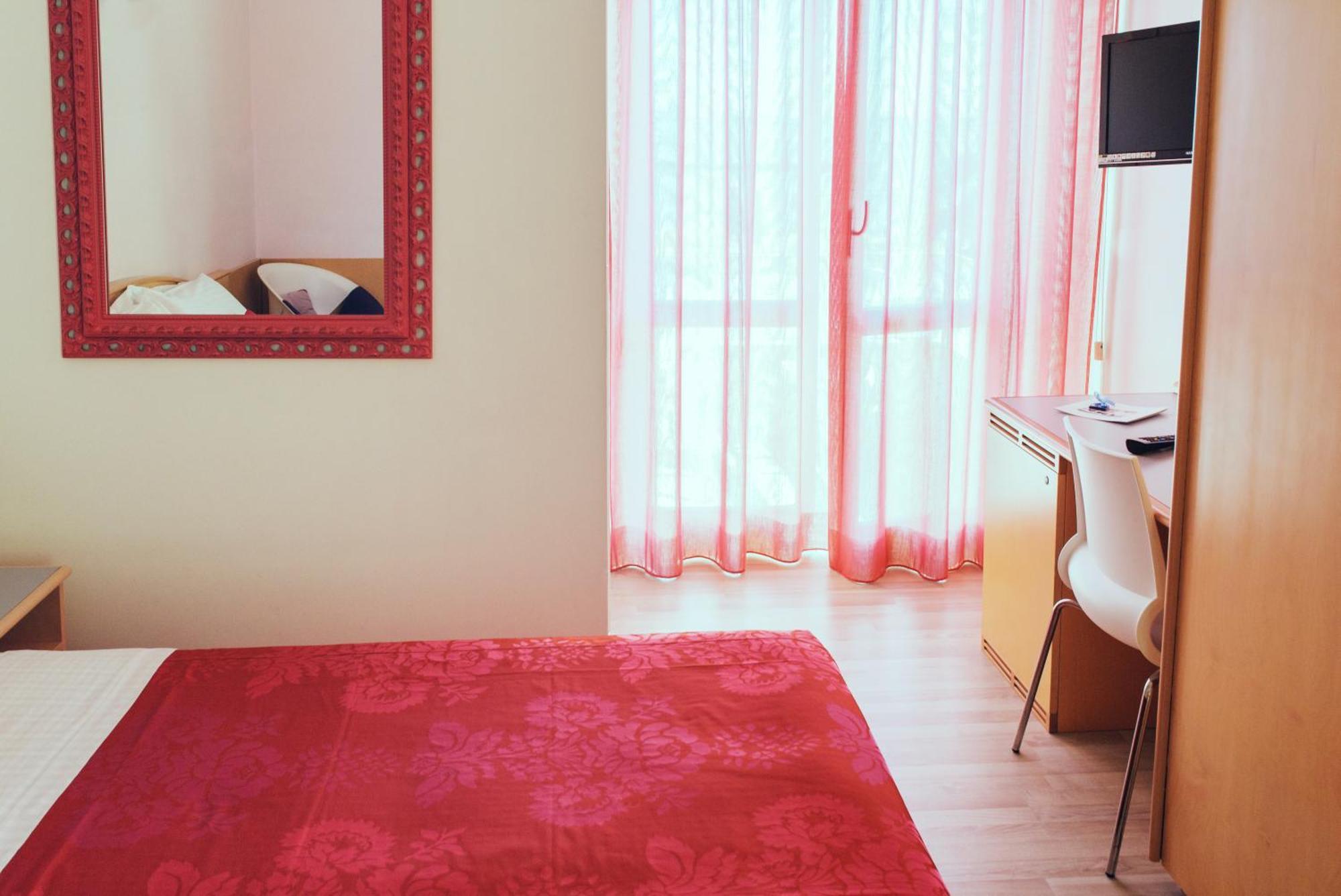 Albergo Punta De L'Est Francavilla Al Mare Bagian luar foto