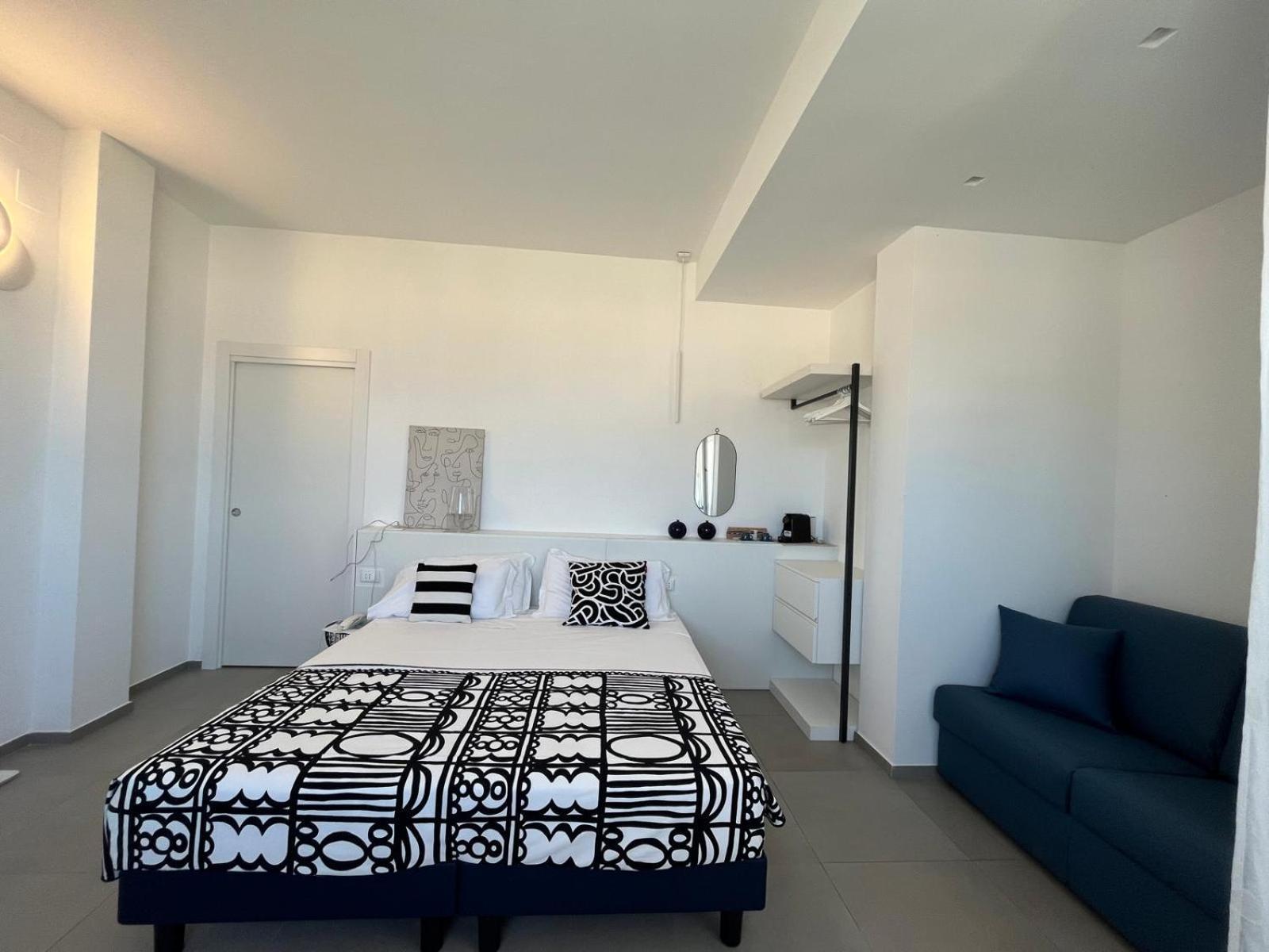 Albergo Punta De L'Est Francavilla Al Mare Bagian luar foto